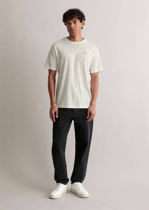 Jeans model Runne tapered Black in front view