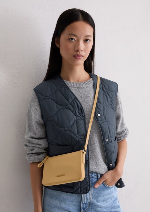 Crossbody Bag XS — Salted Caramel
