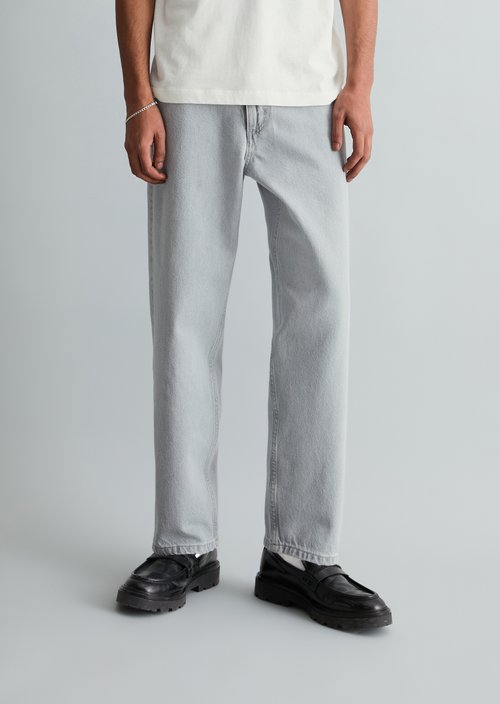 Jeans model Runne tapered — Light Grey