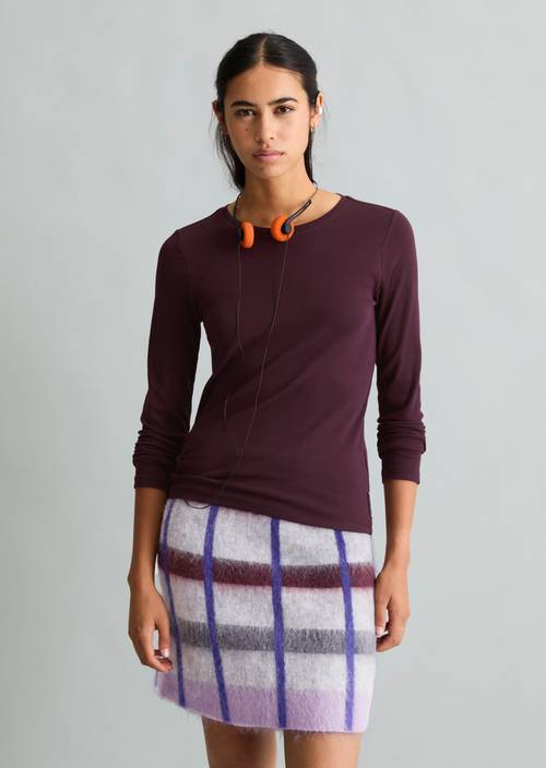 T-shirt long slim Rhubarb Jam en vue de face