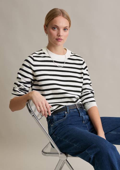 Regular gestreepte trui Dark Blue in vooraanzicht