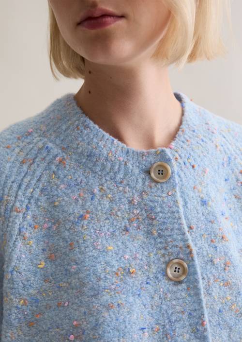 Bouclé-Cardigan relaxed Blue Dusk in Detailansicht