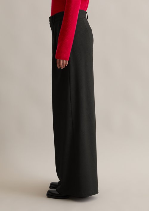 Relaxed pinstripe trousers — Black