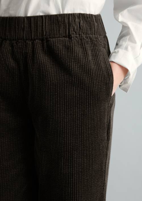Corduroy pants wide straight leg Black Espresso in detail view