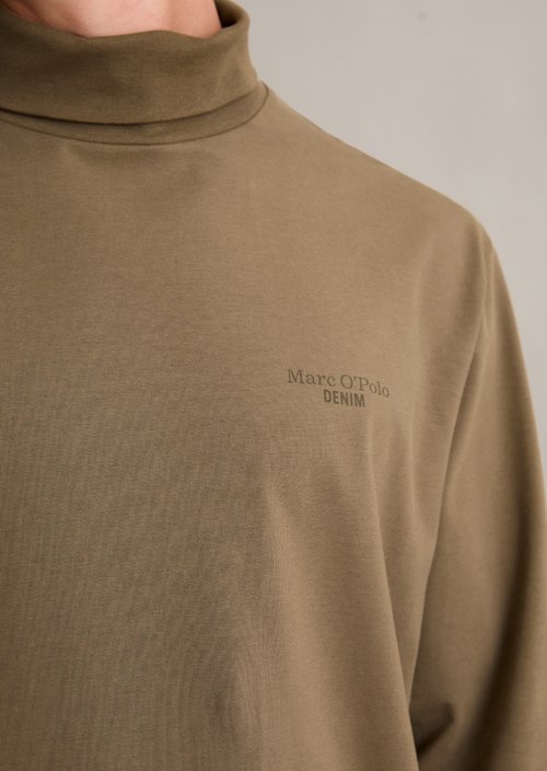 Relaxed turtleneck longsleeve — Pale Brown