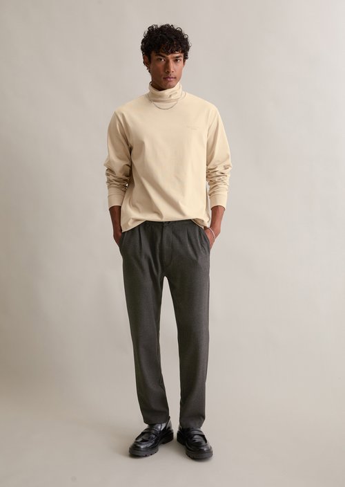 Relaxed turtleneck longsleeve — Pure Cashmere