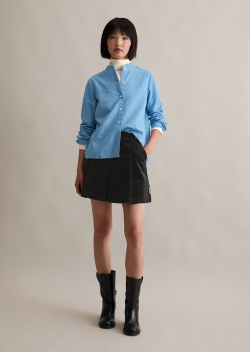 Regular blouse with pleat detail — Light Blue