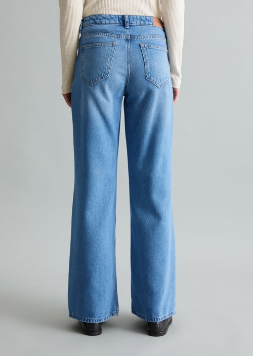 Jeans model Grethe loose flared — Light Blue