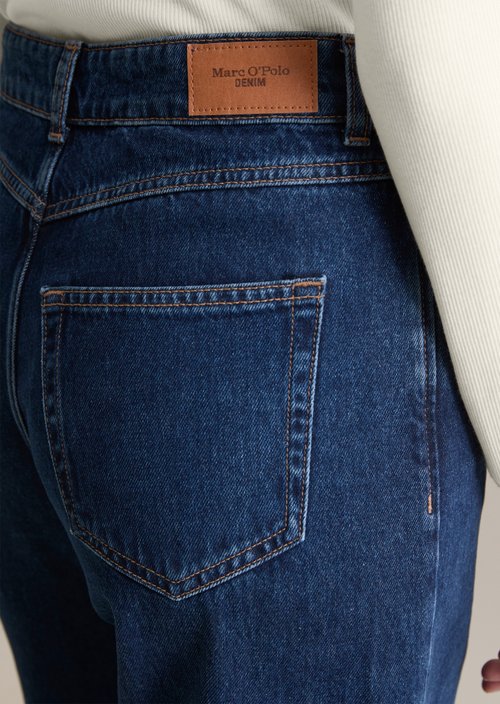 Jeans model Stine relaxed barrel cropped — Dark Blue