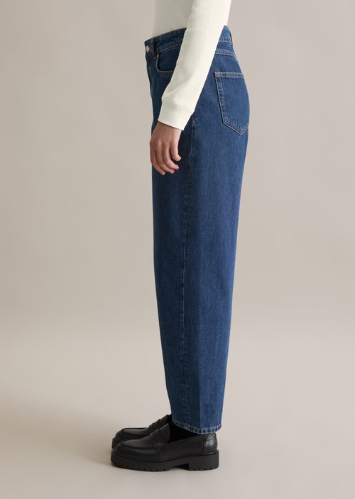 Jeans model Stine relaxed barrel cropped — Dark Blue