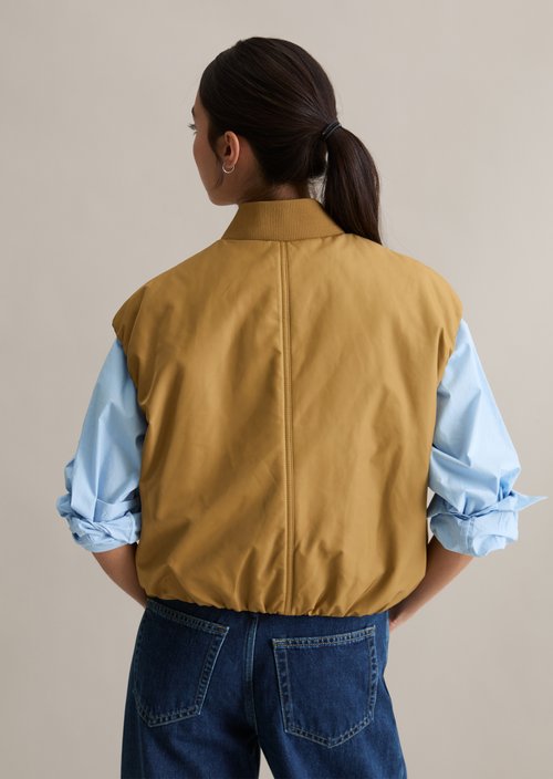 Aviator-style relaxed cropped blouson vest — Golden Ocher