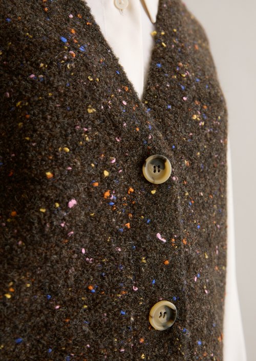 Regular sleeveless bouclé cardigan — Black Espresso