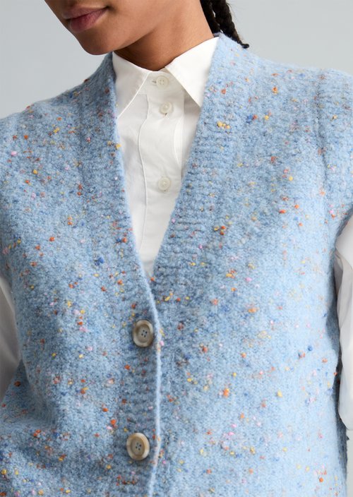 Regular sleeveless bouclé cardigan — Blue Dusk
