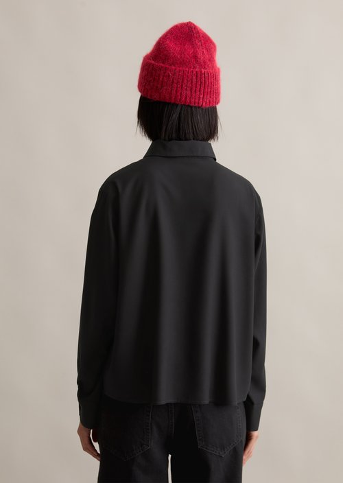 Relaxed blouse — Black