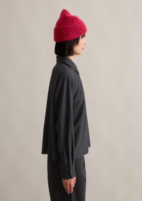 Relaxed blouse — Black
