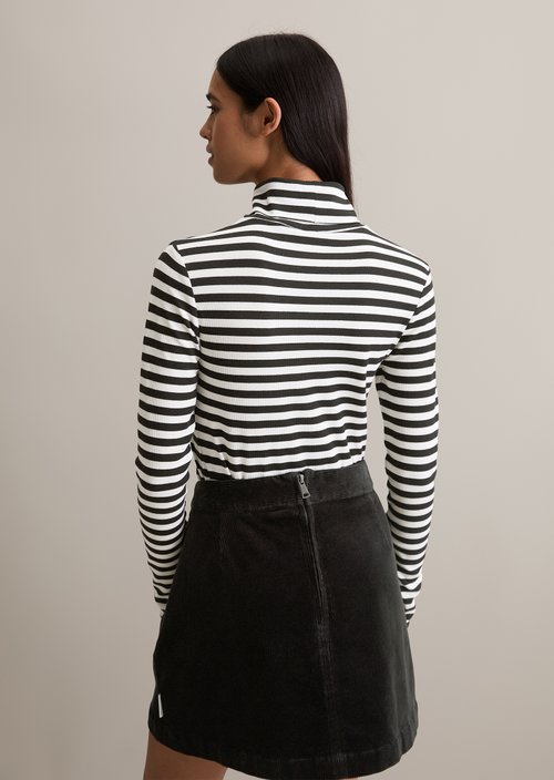 Turtleneck longsleeve slim — Black
