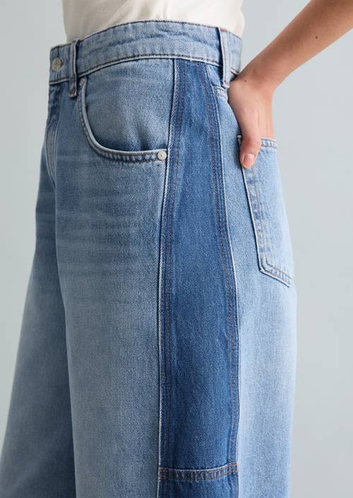 Jeans model Enni wide barrel cropped Medium Blue in detailaanzicht