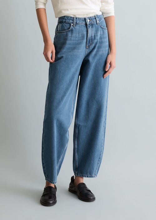 Jeans model Stine relaxed barrel cropped — Medium Blue