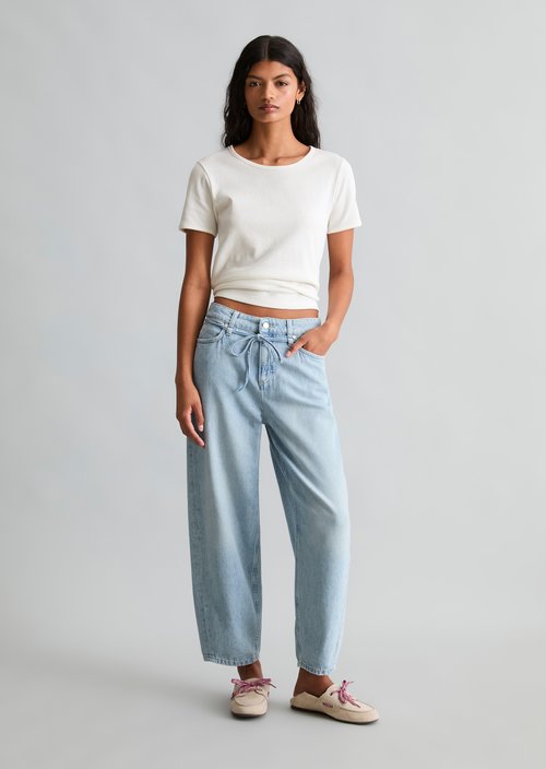 Jeans model Stine relaxed barrel cropped — Light Blue