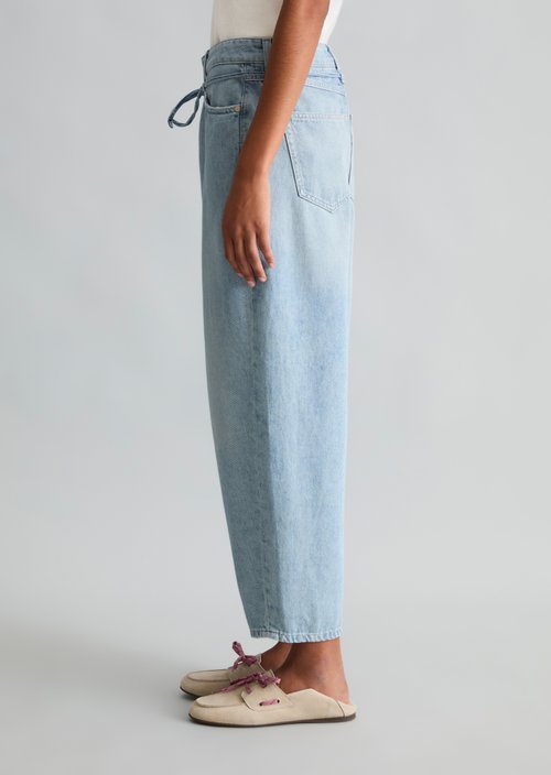 Jeans model Stine relaxed barrel cropped — Light Blue