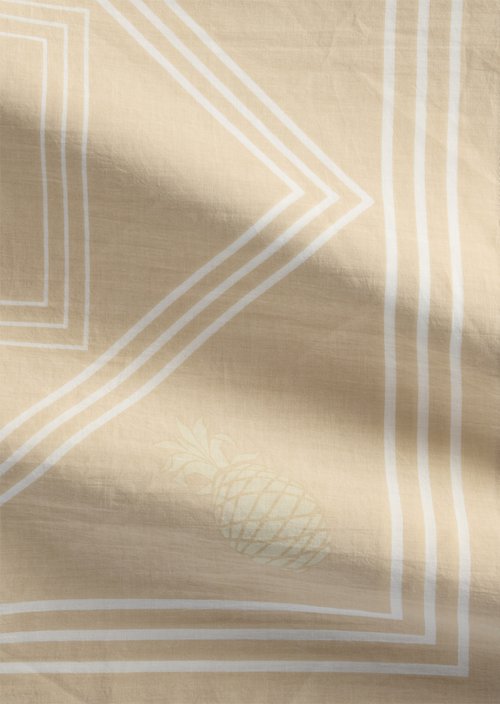 Schal — Light Beige (alternate view)