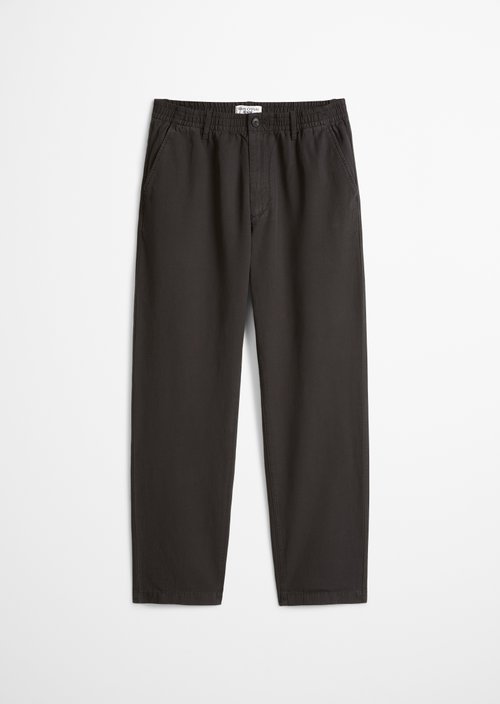 Chino model Filip relaxed — Broken Graphite