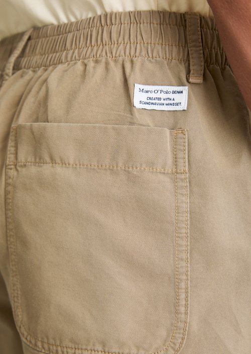 Shorts model Filip relaxed — Soft Brown