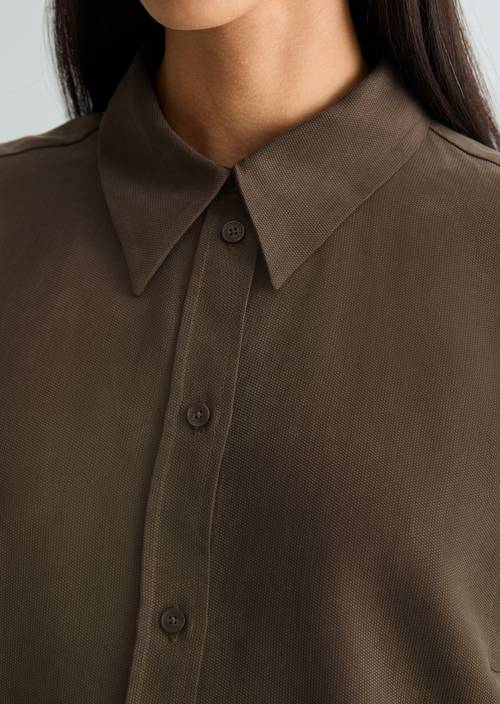 Crop-Bluse relaxed Hazelnut Brown in Detailansicht