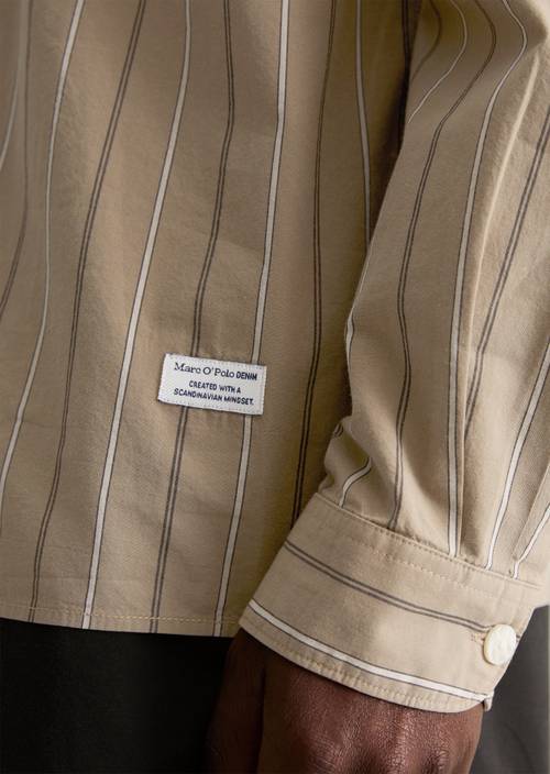 Regular shirt Light Brown in detail view