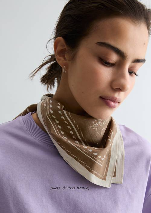 Bandana Dark Brown getragen am Model