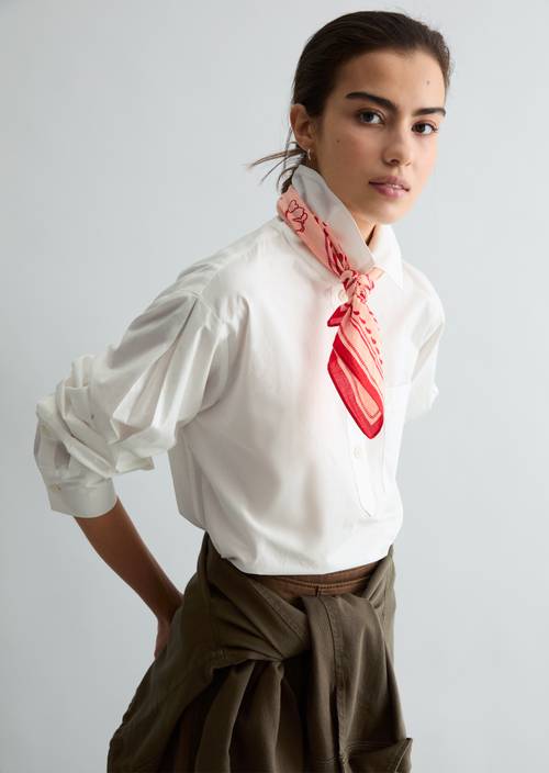 Bandana Light Pink getragen am Model