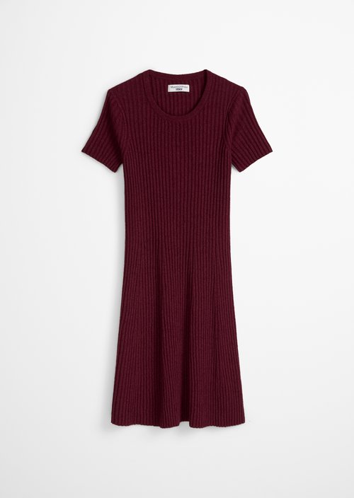 Knitted dress slim — Merlot Red