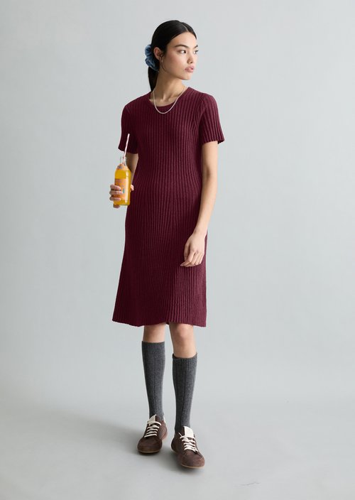 Knitted dress slim — Merlot Red