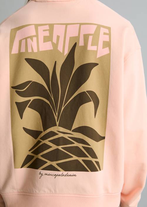 Mikina nadměrné velikosti Peony Pink v detailním pohledu