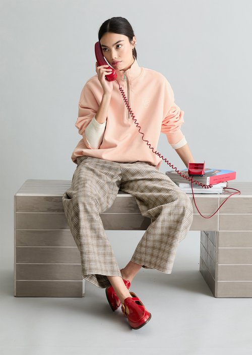 Relaxed half-zip sweatshirt — Peony Pink