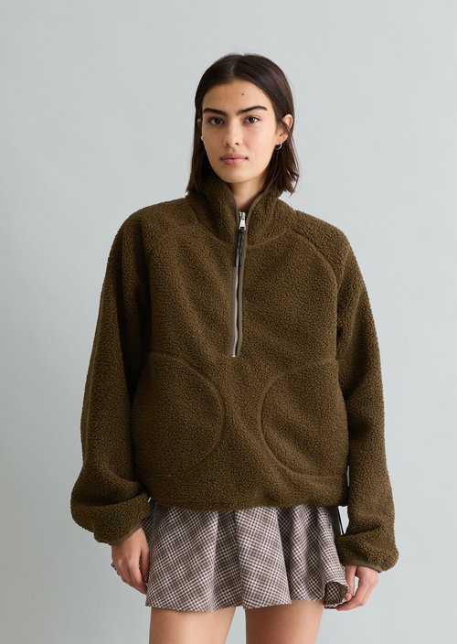 Relaxed teddy sweatshirt — Hazelnut Brown