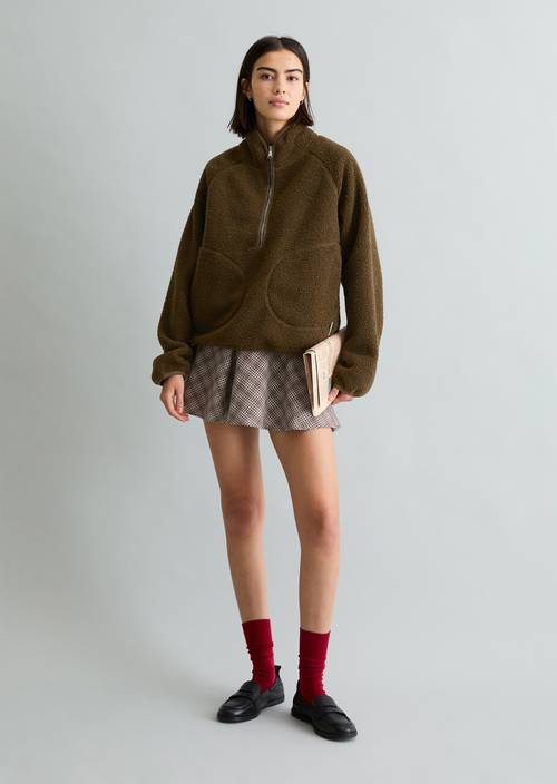 Teddy-Sweatshirt relaxed Hazelnut Brown in Frontalansicht