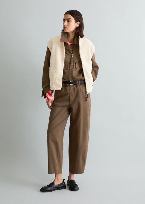 Relaxed teddy vest — Creamy White
