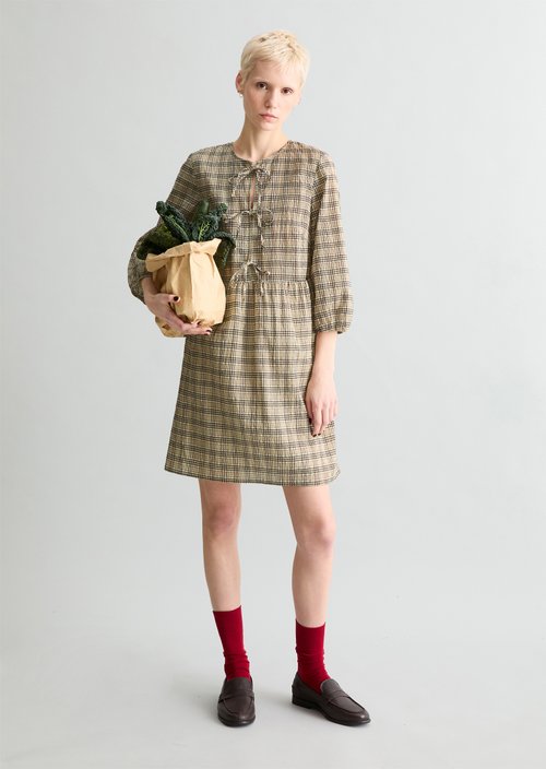 Relaxed fit seersucker dress — Offwhite