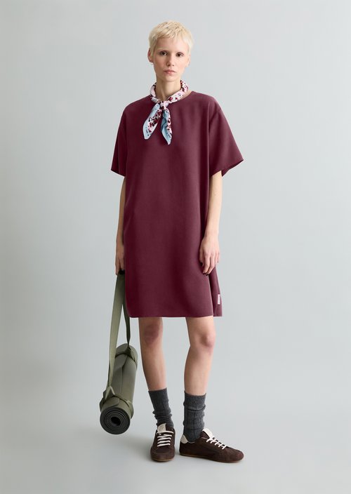 Relaxed short dress — Merlot Red