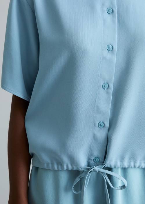 Crop blouse shirt relaxed Blue Dawn in detail view
