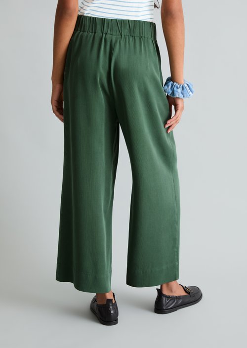 Relaxed pants — Turf Green