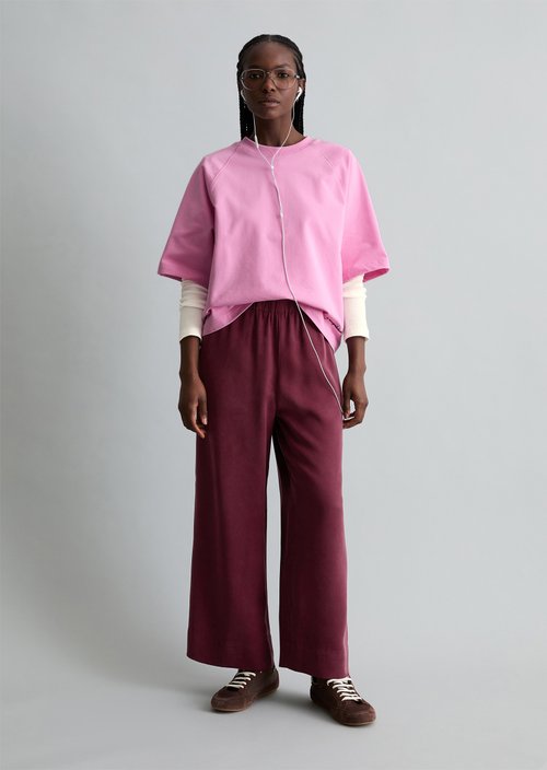 Relaxed pants — Merlot Red