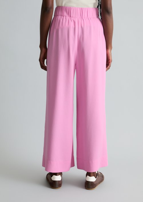 Relaxed pants — Pale Bubblegum