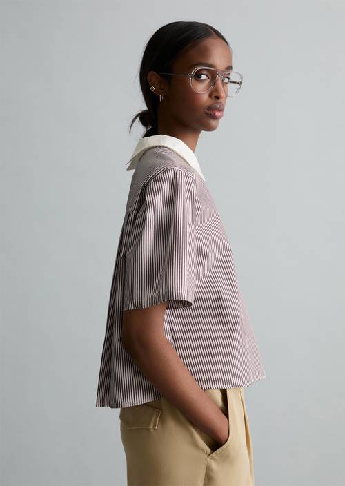 Luźna bluzka w paski Dark Red w widoku z przodu