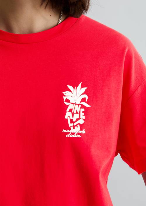 DfC T-Shirt relaxed Carmine Red in Detailansicht