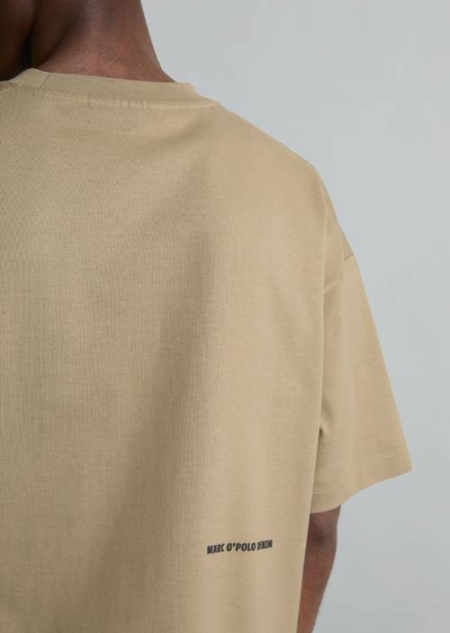 DfC T-shirt oversized Soft Brown in detailaanzicht