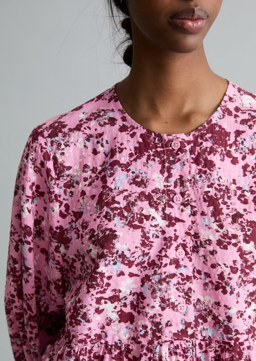 Relaxed crinkle blouse — Medium Pink
