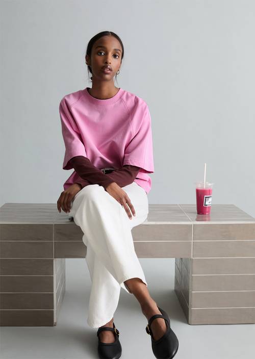 DfC Kurzarm-Sweatshirt relaxed Pale Bubblegum in Frontalansicht