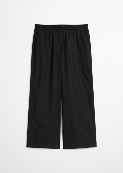 Relaxed pants — Black